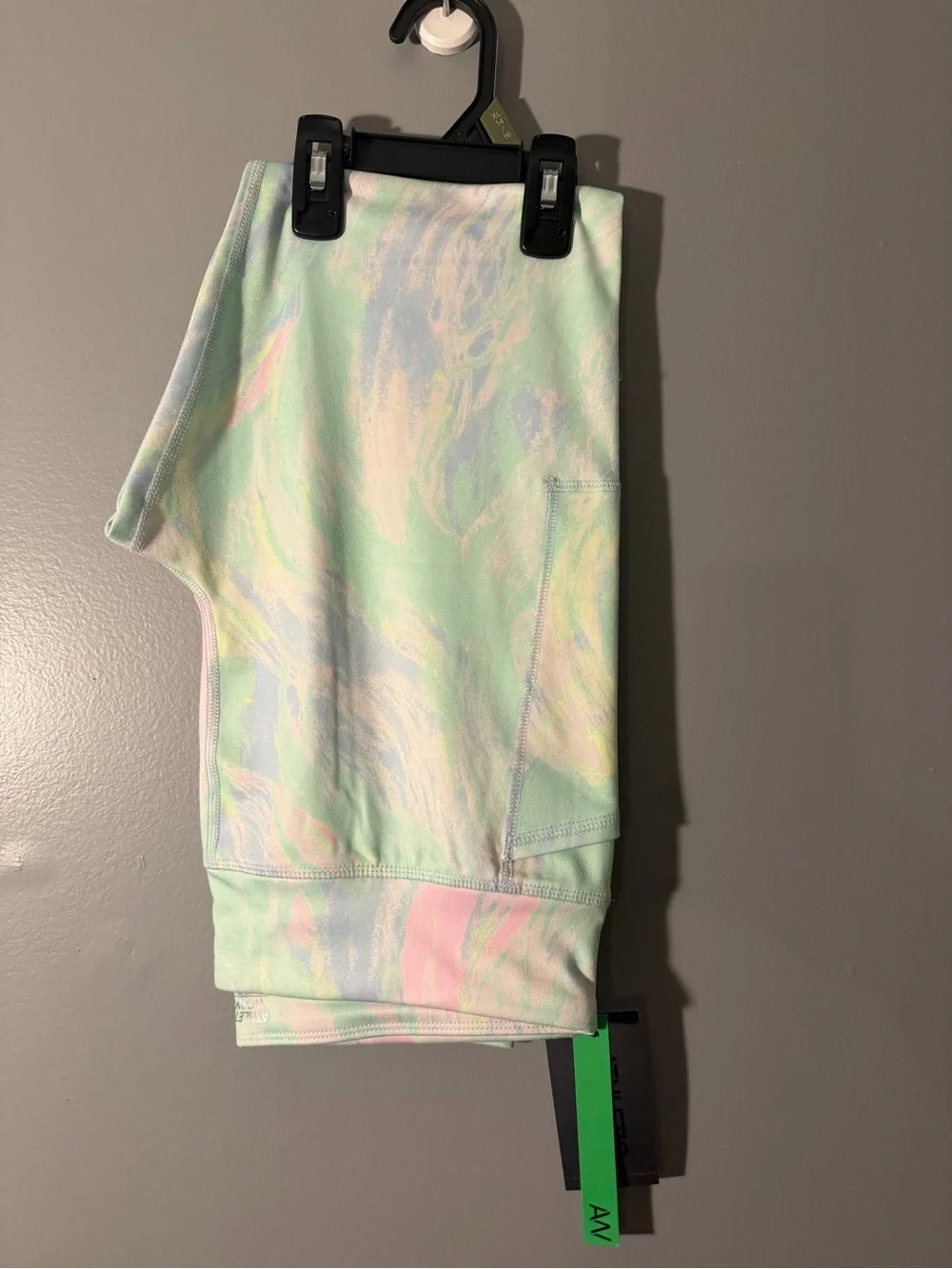 Pastel Marble Print Sports Bra and Leggings Set - Mint, Pink, Lavender